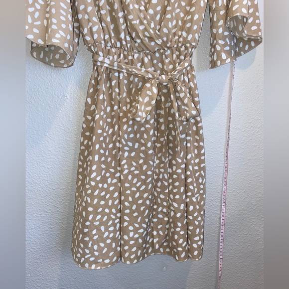 Boho Leopard Print Butterfly Sleeve Mini Dress - Picture 9 of 9